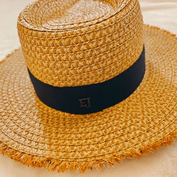 NWT Eric Javits Fringe Pinch Straw Fedora Hat Packable Women’s - Picture 5 of 8